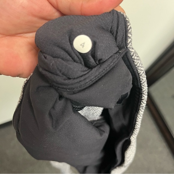 Lululemon Athletica Textured White Leggings - Picture 9 of 9